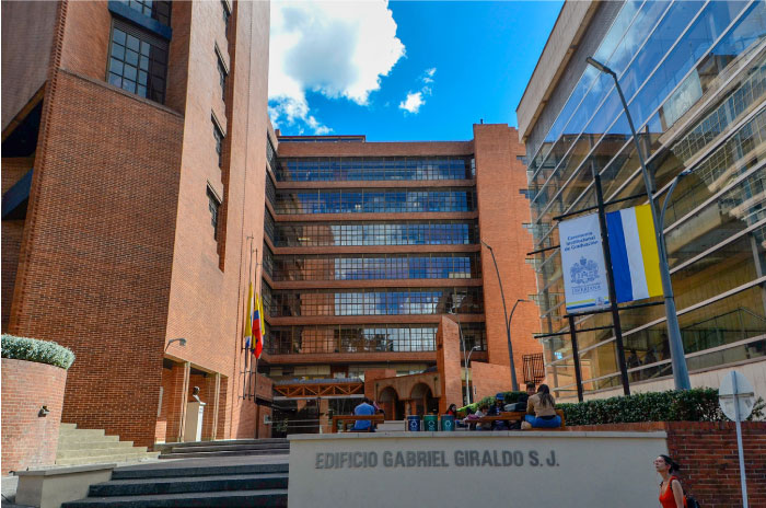Facultad de Ciencias Jurídicas
